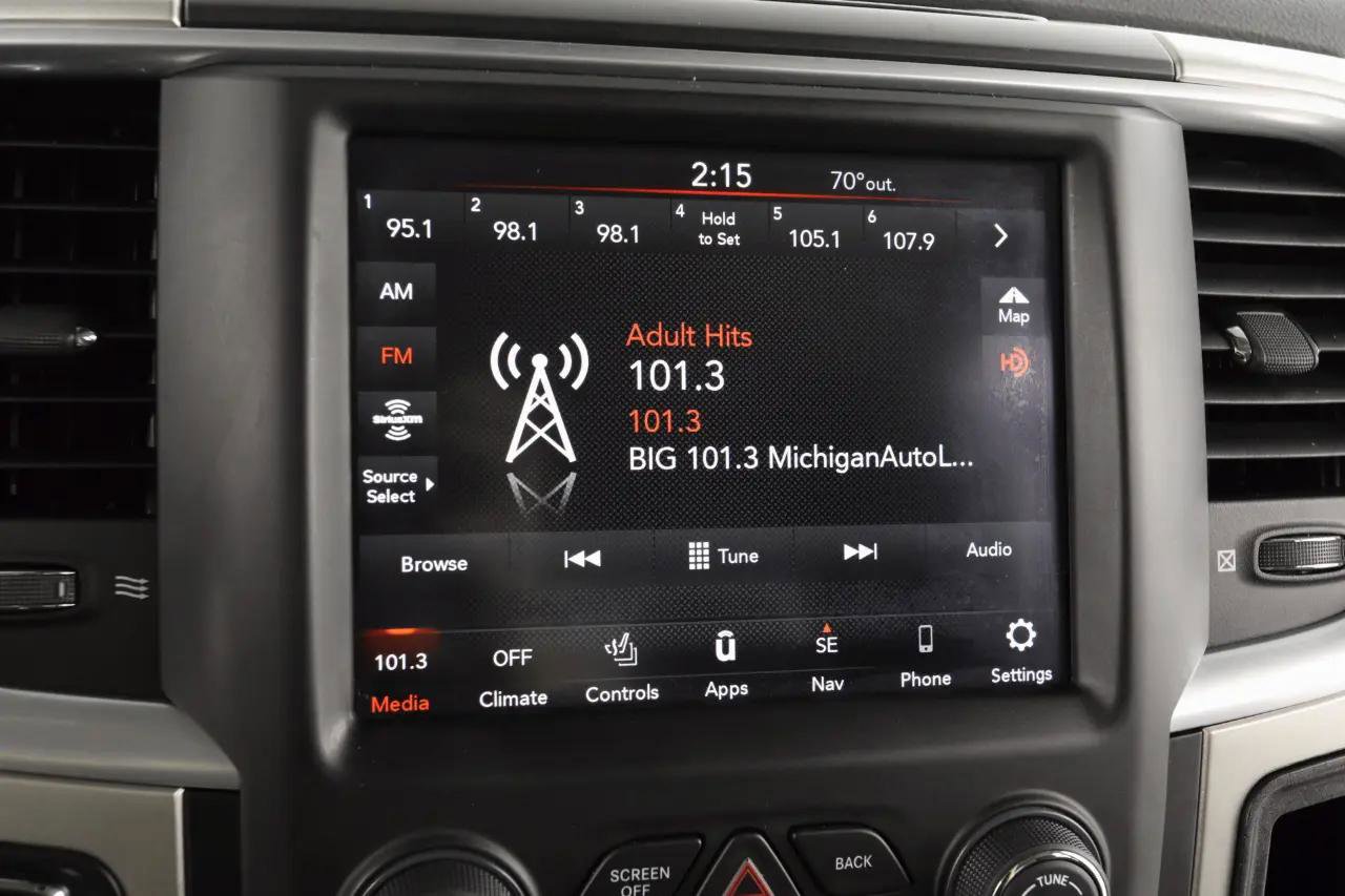 Used 2019 RAM 1500 Classic Warlock AWD/4WD image 28