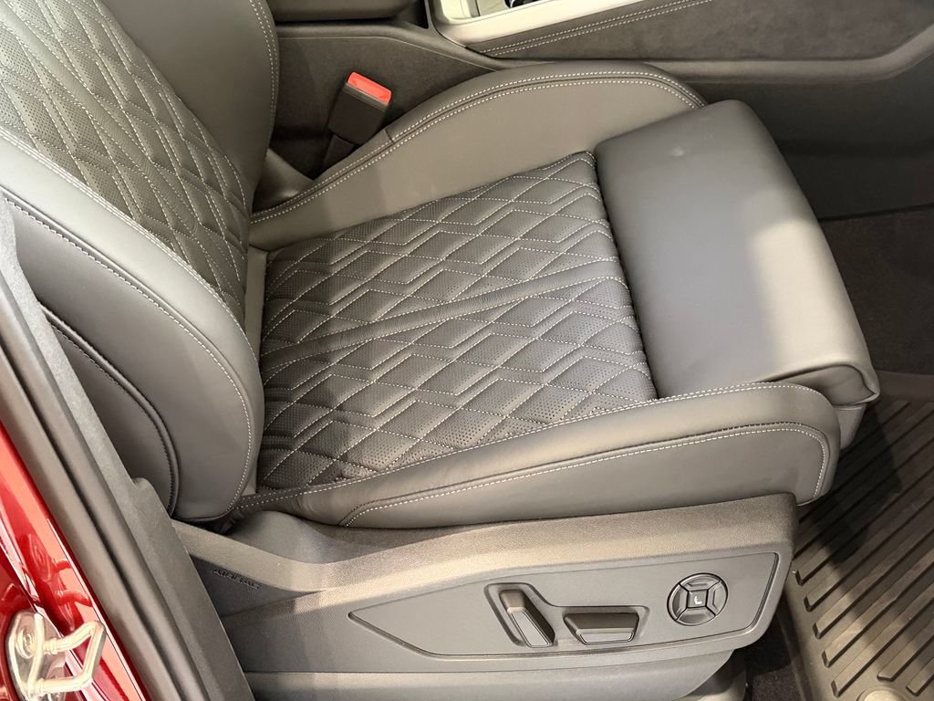 New 2026 Audi SQ5 Premium Plus AWD/4WD image 9