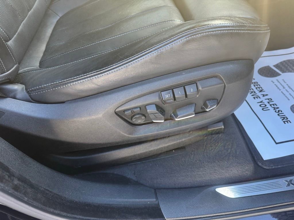 Used 2018 BMW X6 M image 22