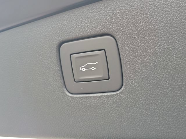 New 2026 Buick Envista Sport Touring FWD image 9