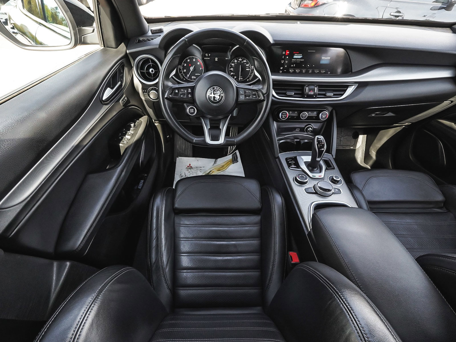Used 2022 Alfa Romeo Stelvio Veloce AWD/4WD image 45