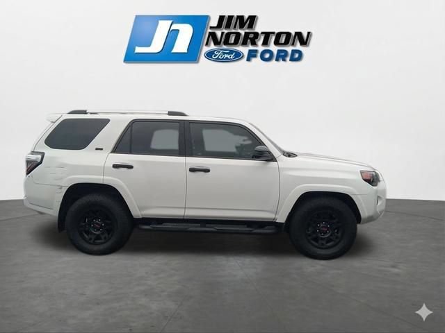 Used 2021 Toyota 4Runner SR5 RWD image 11