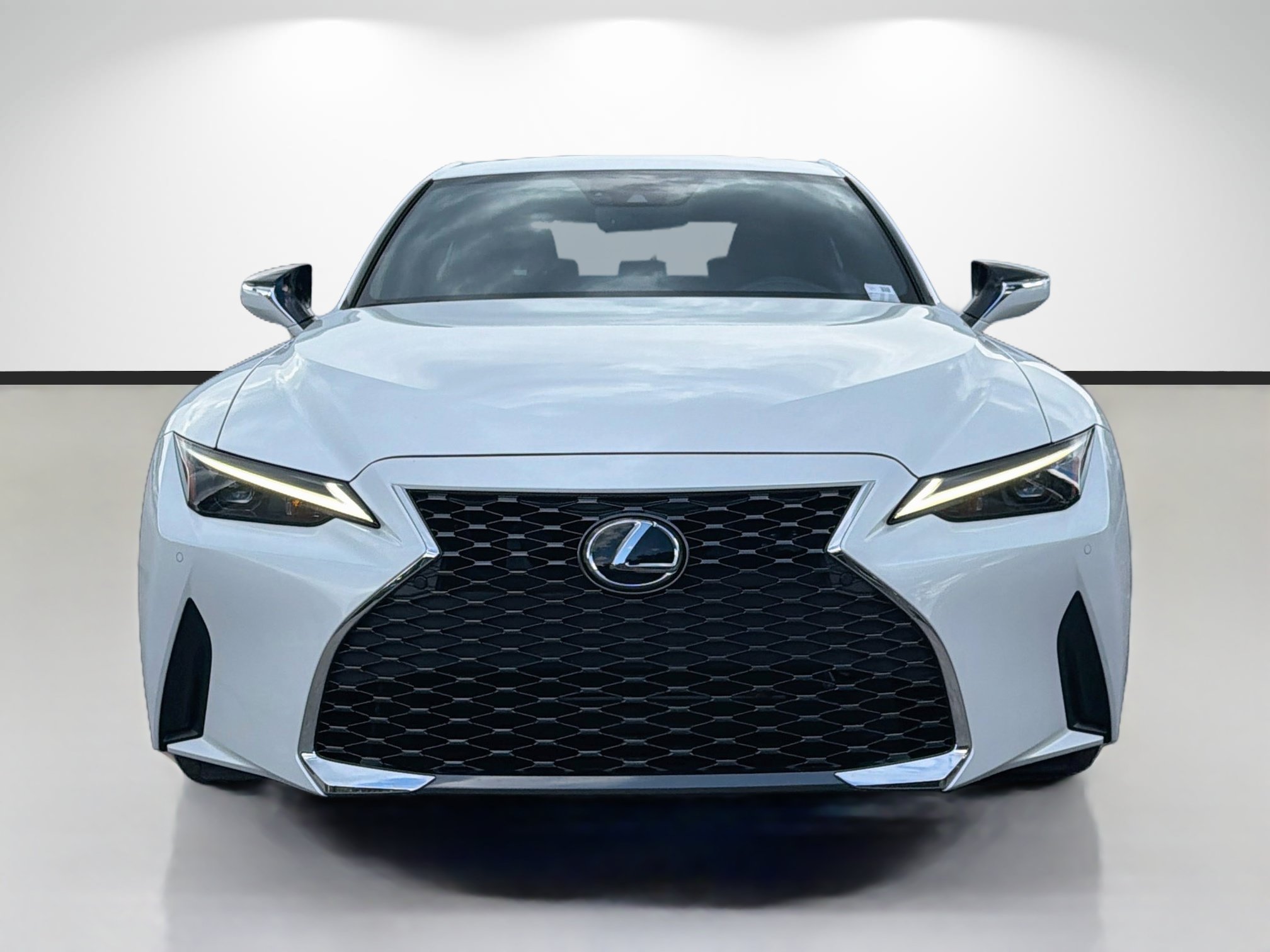 Used 2023 Lexus IS 300 w/ Comfort Package RWD image 8