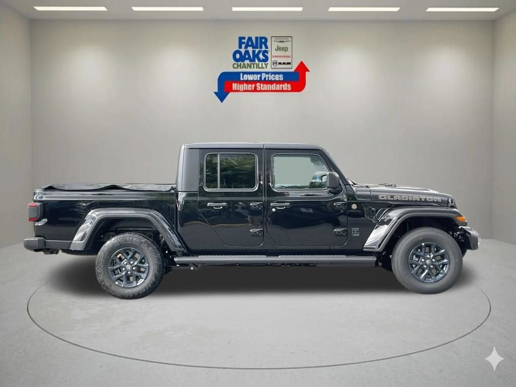 New 2026 Jeep Gladiator Sport AWD/4WD image 4