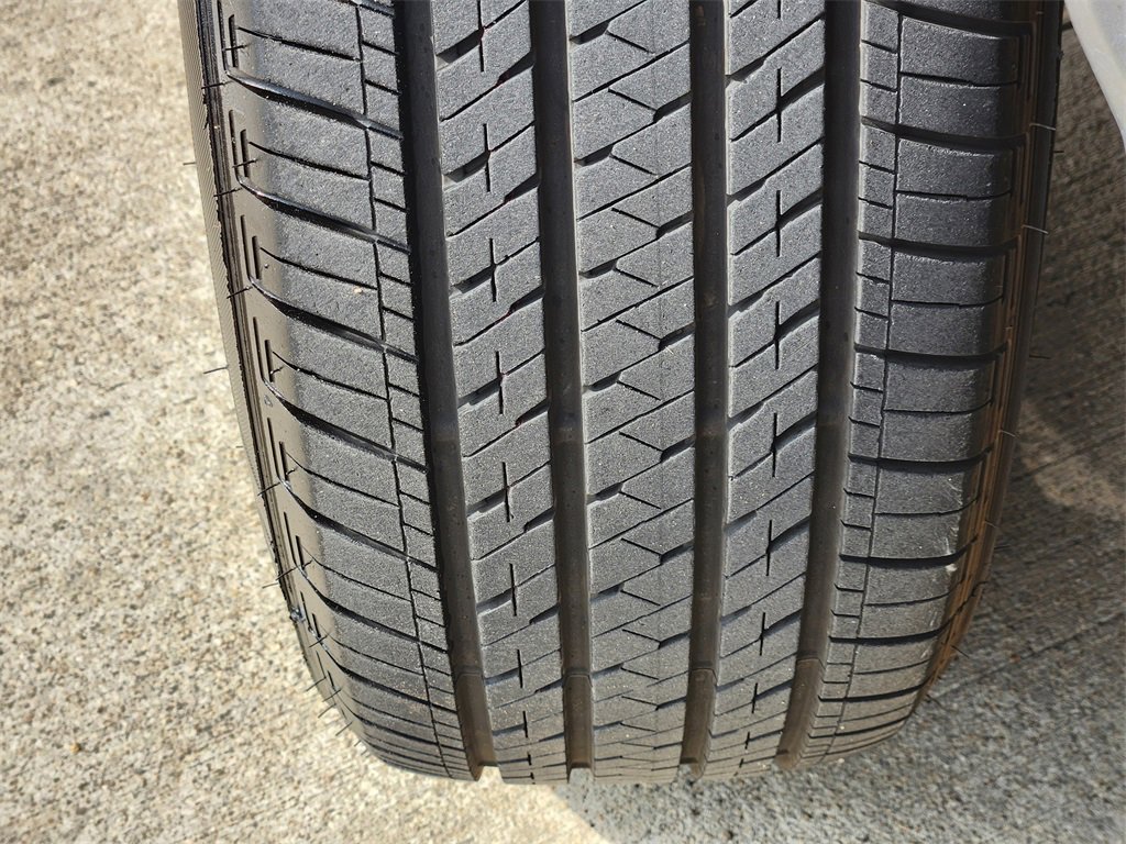 Used 2024 Honda CR-V EX image 11