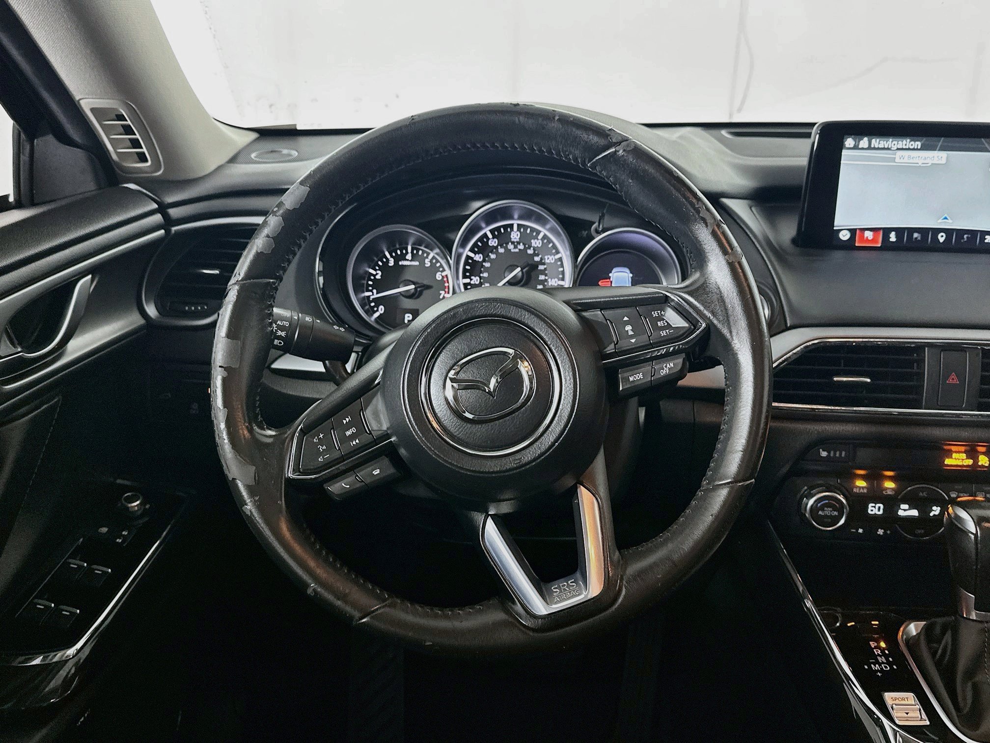 Used 2018 MAZDA CX-9 Touring w/ Touring Premium Package AWD/4WD image 18
