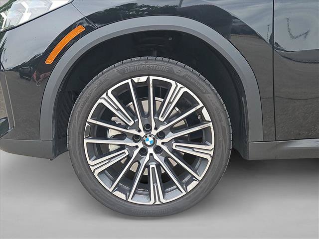 Certified 2026 BMW X2 xDrive28i w/ Technology Package AWD/4WD image 6