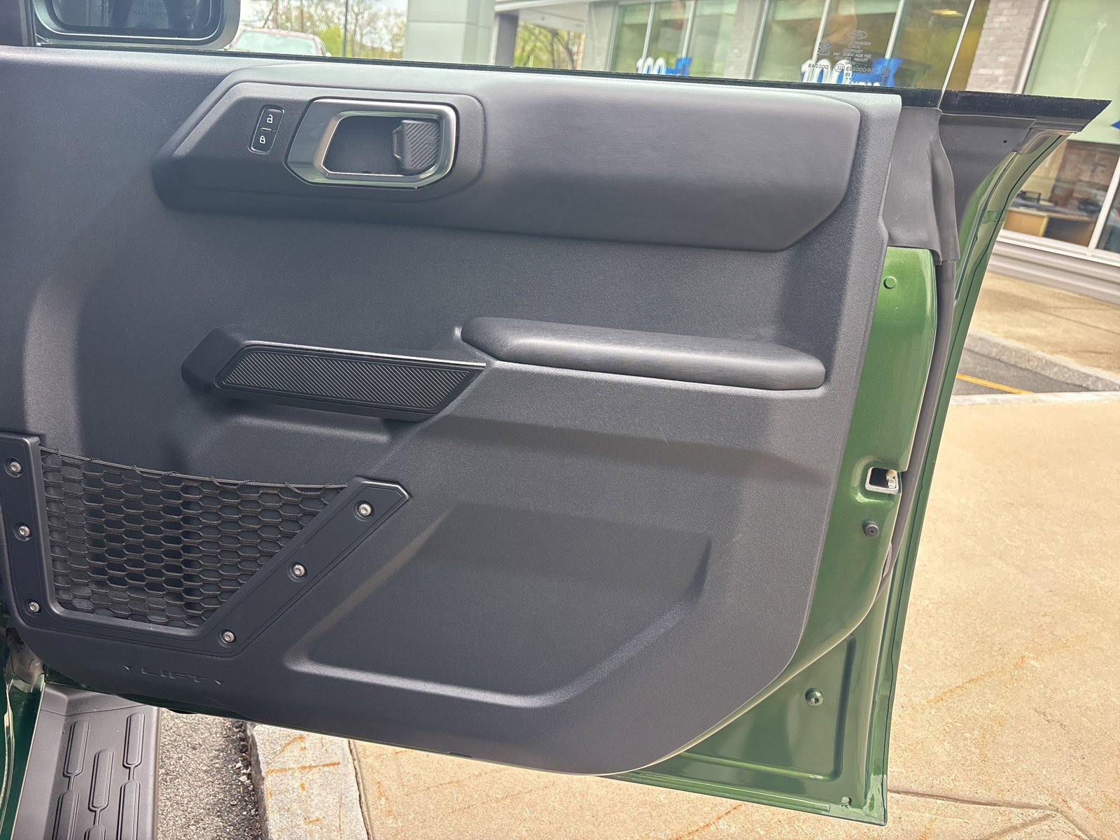 Used 2025 Ford Bronco Outer Banks AWD/4WD image 52