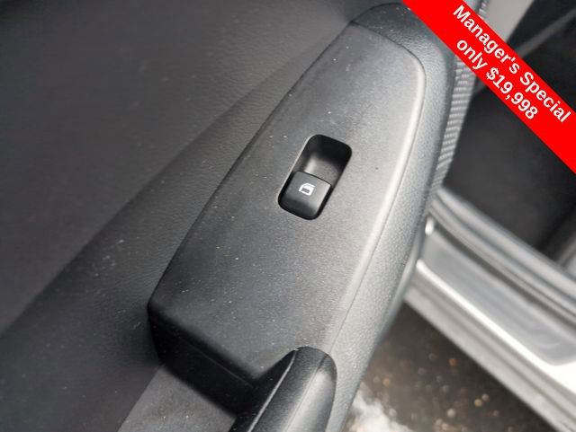 Used 2023 Kia Seltos LX image 11