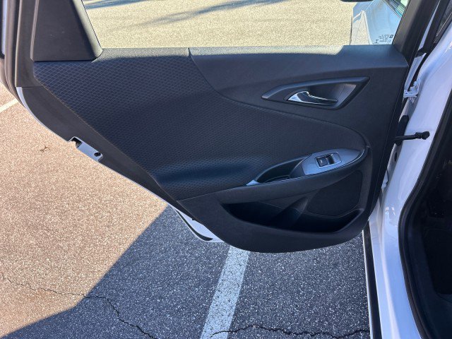 Used 2023 Chevrolet Malibu LT image 31
