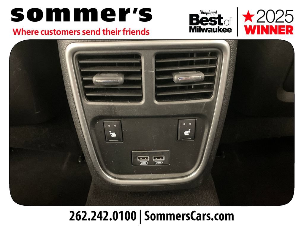 Used 2019 Chrysler 300 Limited w/ Safetytec Plus Group AWD/4WD image 24