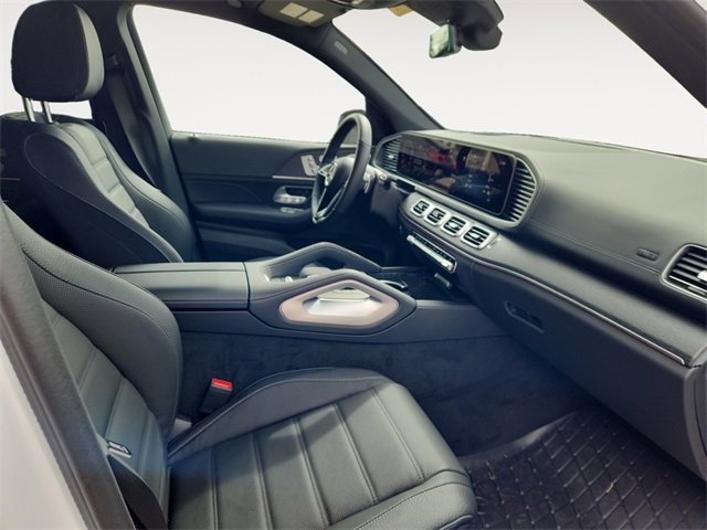 Used 2025 Mercedes-Benz GLS 450 4MATIC image 15