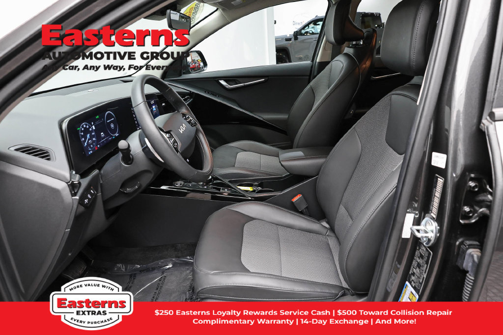 Used 2023 Kia Niro Wind FWD image 15