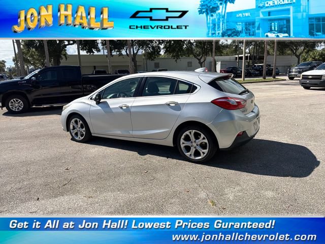 Used 2018 Chevrolet Cruze Premier FWD image 6