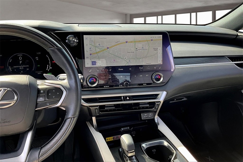 Used 2024 Lexus RX 350 w/ Technology Package image 6