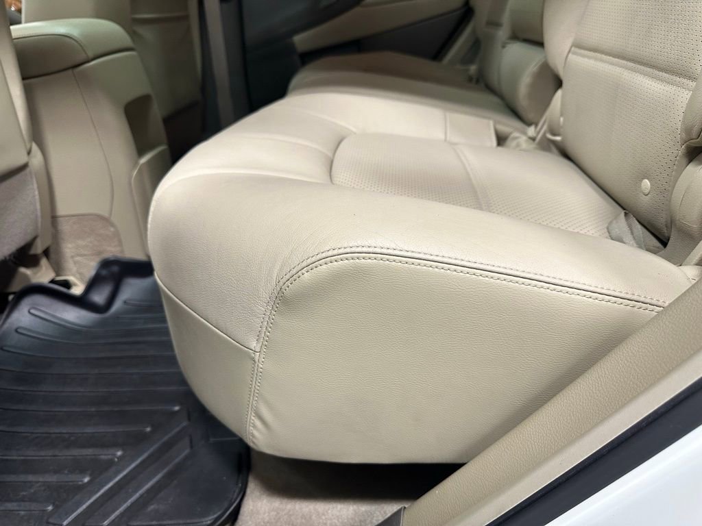 Used 2014 Nissan Murano LE w/ Platinum Edition Package image 37