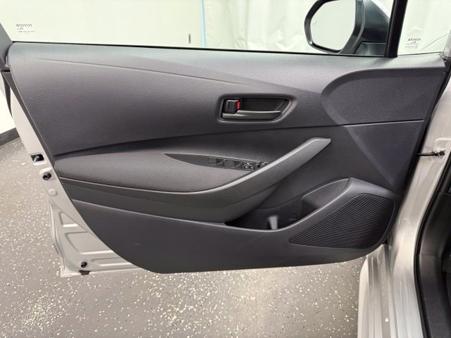 Used 2026 Toyota Corolla LE FWD image 10