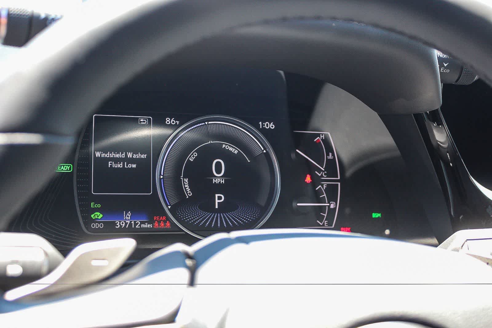 Used 2025 Lexus ES 300h w/ Premium Package FWD image 28