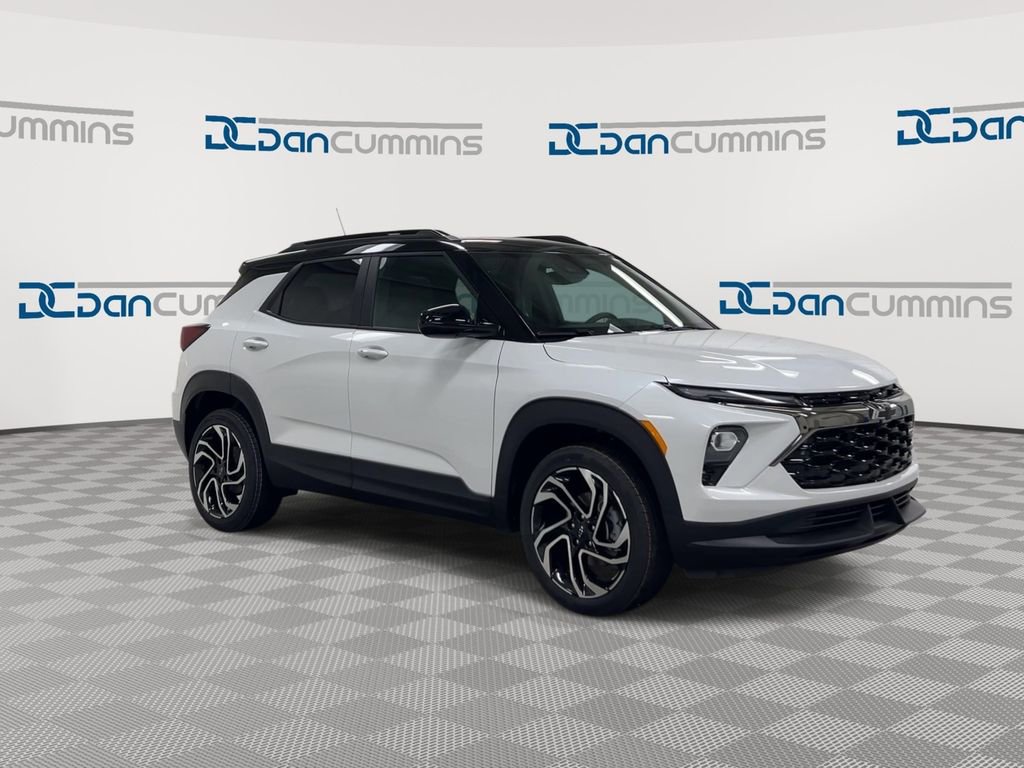 New 2026 Chevrolet TrailBlazer RS w/ Convenience Package AWD/4WD image 2
