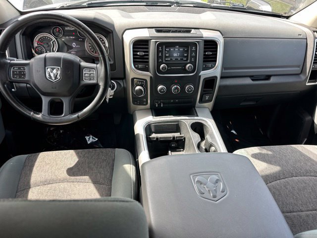 Used 2017 RAM 1500 Classic SLT w/ SLT Plus D←cor Group AWD/4WD image 31