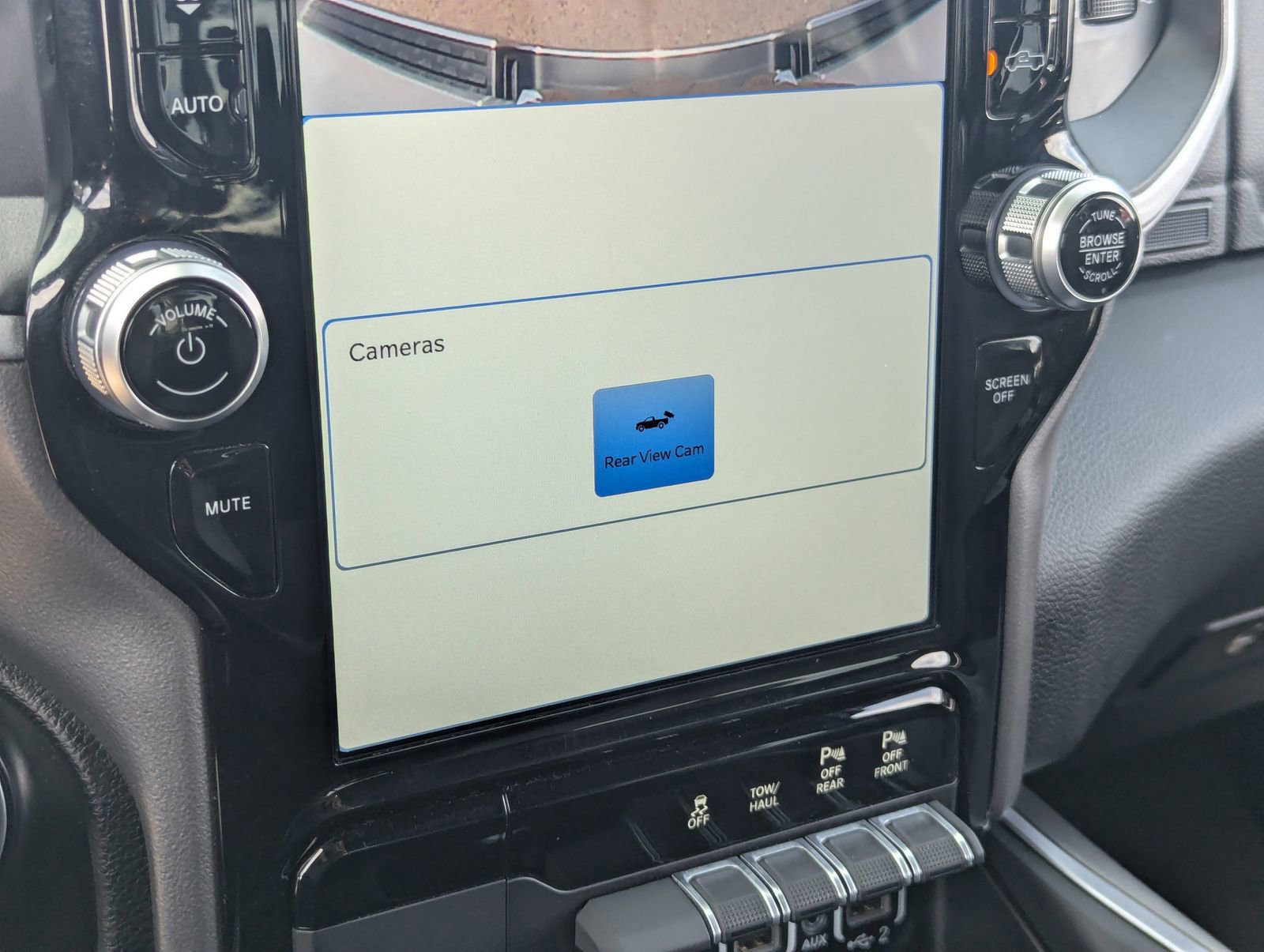 Used 2023 RAM 1500 Big Horn AWD/4WD image 25