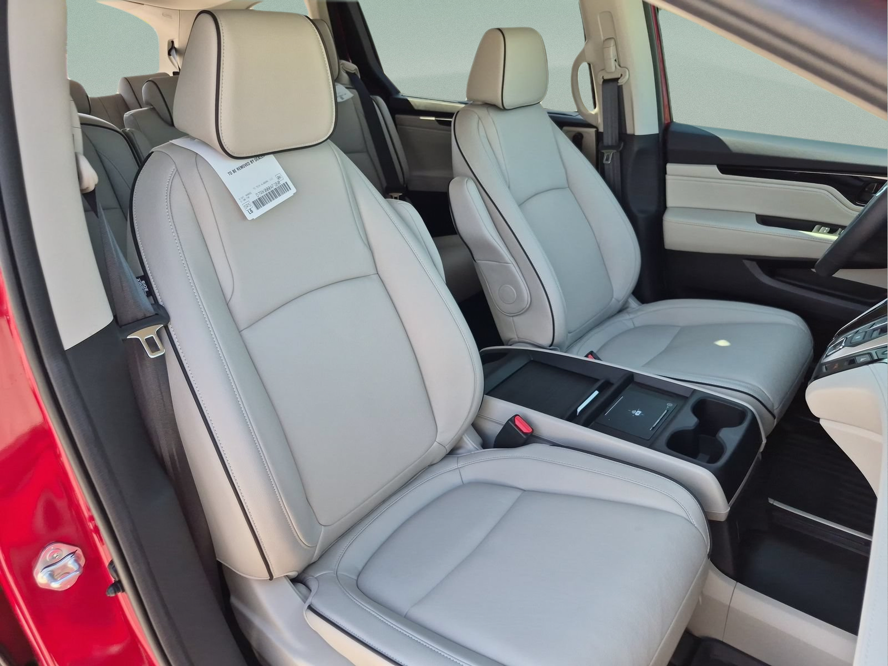 New 2027 Honda Odyssey Touring image 19