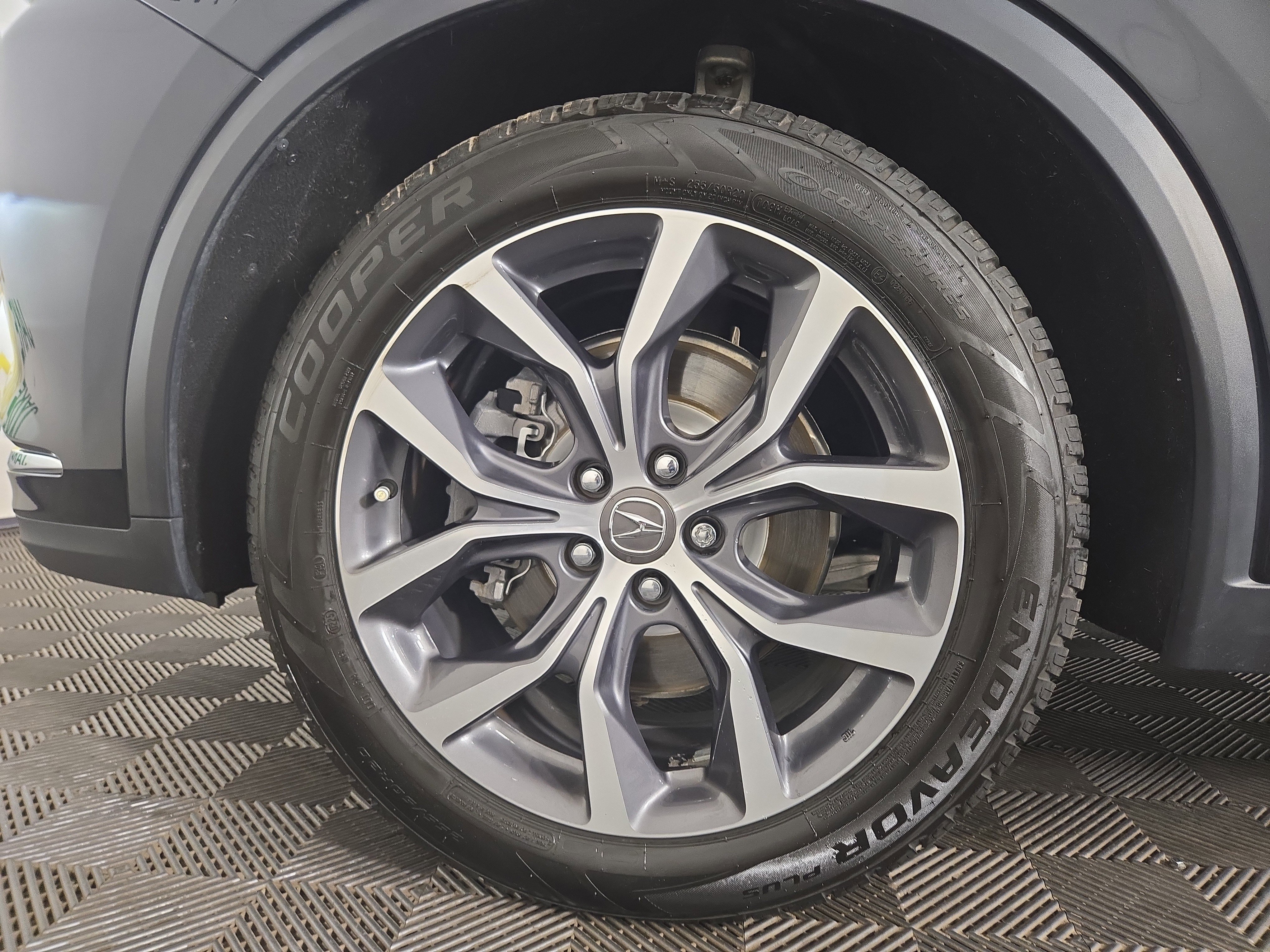 Used 2022 Acura MDX FWD w/ Technology Package image 35