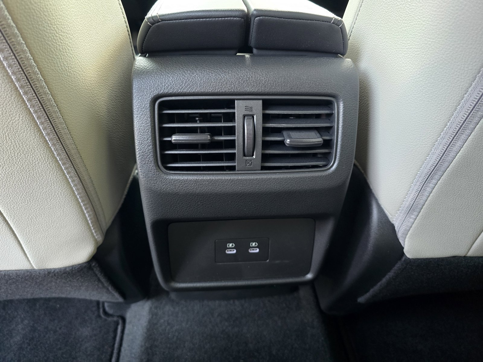 Used 2024 Nissan Rogue SL image 24