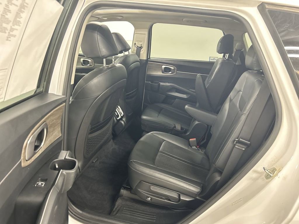 Used 2021 Kia Sorento EX w/ Panoramic Sunroof Package AWD/4WD image 20