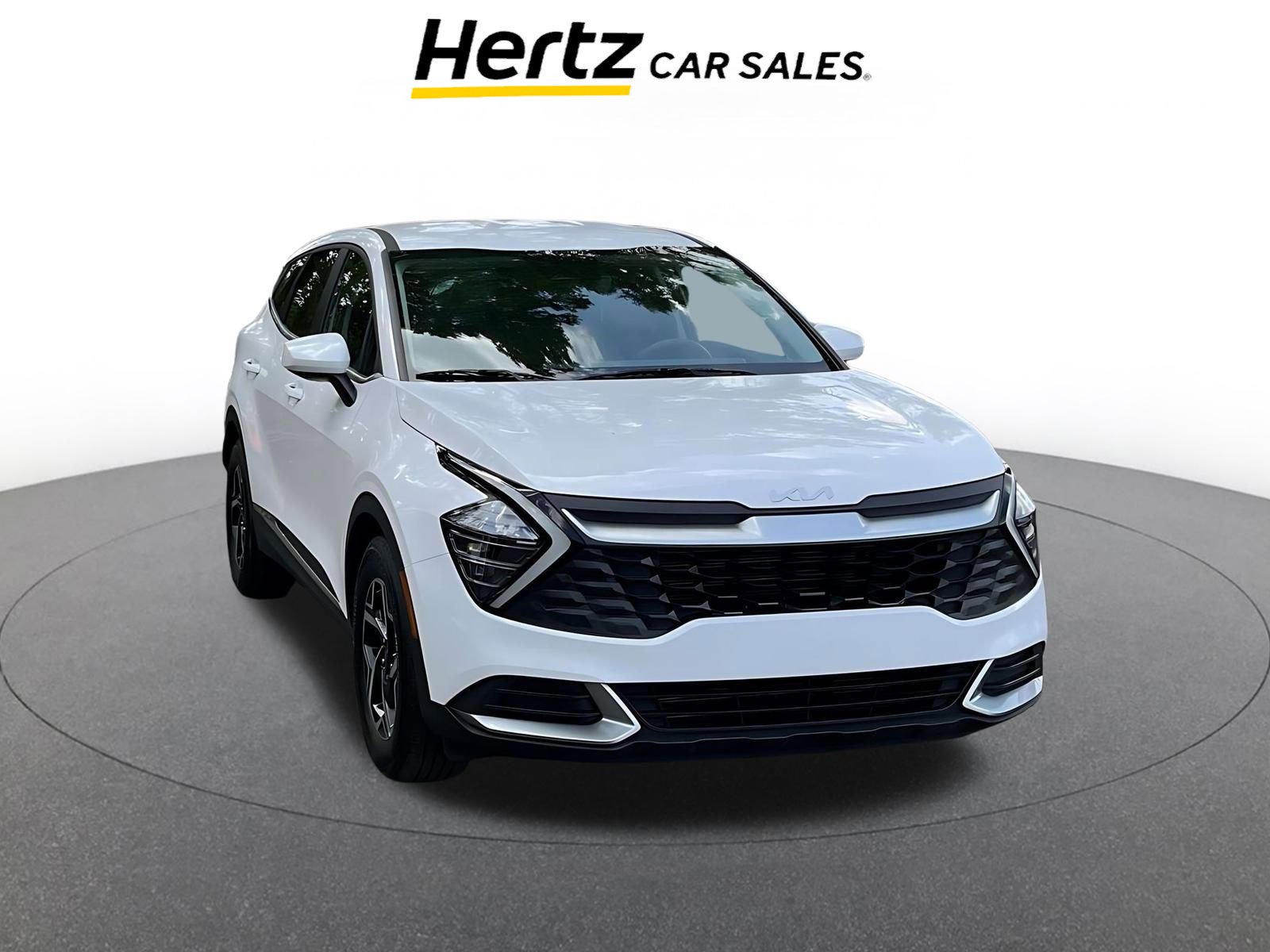 Used 2025 Kia Sportage LX image 1