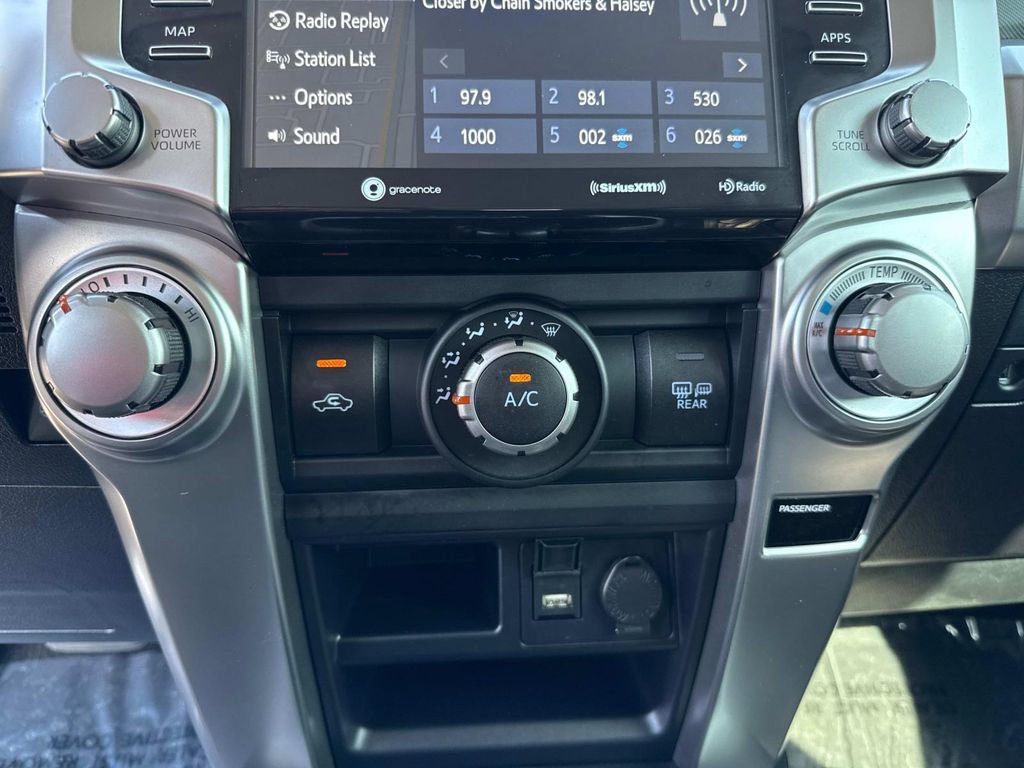 Used 2023 Toyota 4Runner SR5 Premium image 32