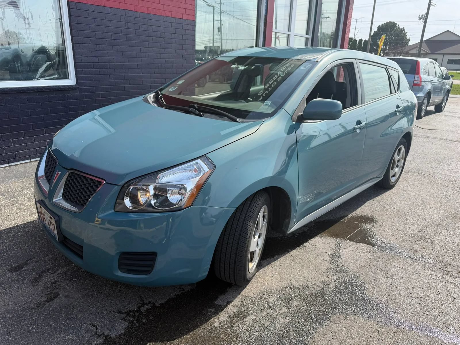 Used 2009 Pontiac Vibe w/ Preferred Package