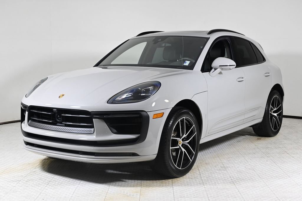 Used 2023 Porsche Macan S image 1