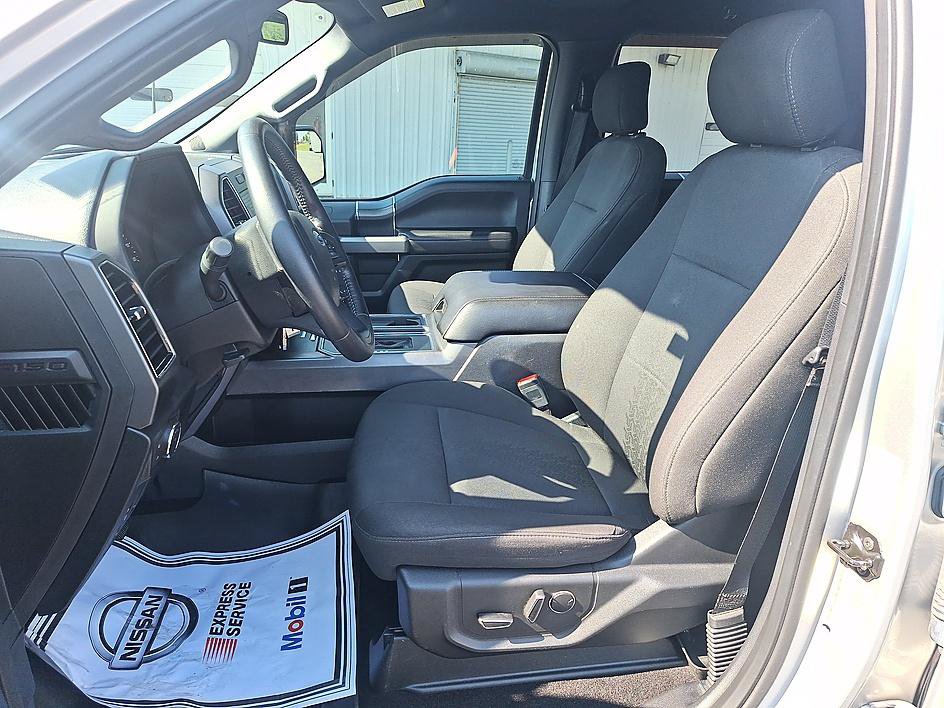 Used 2018 Ford F150 XLT w/ Equipment Group 302A Luxury AWD/4WD image 11