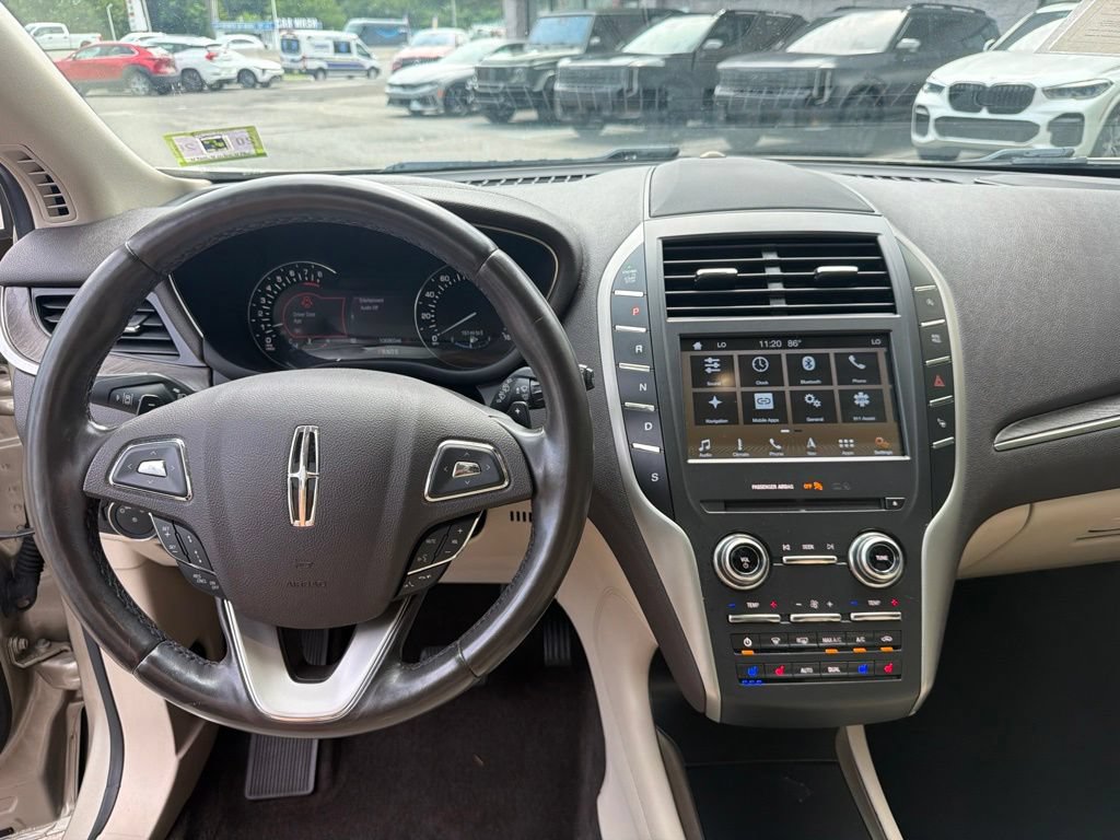 Used 2017 Lincoln MKC Reserve AWD/4WD image 18