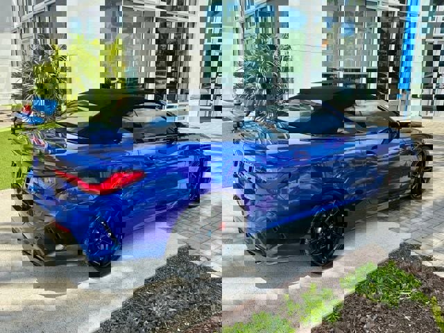 Used 2024 BMW M440i Convertible w/ Premium Package RWD image 6