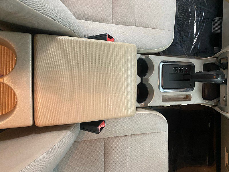 Used 2010 Ford Escape XLT image 17