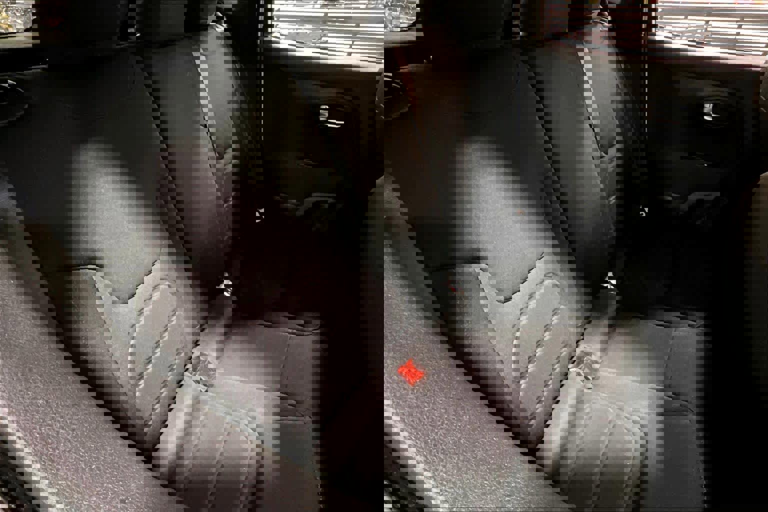 Used 2019 Jeep Renegade Latitude image 17