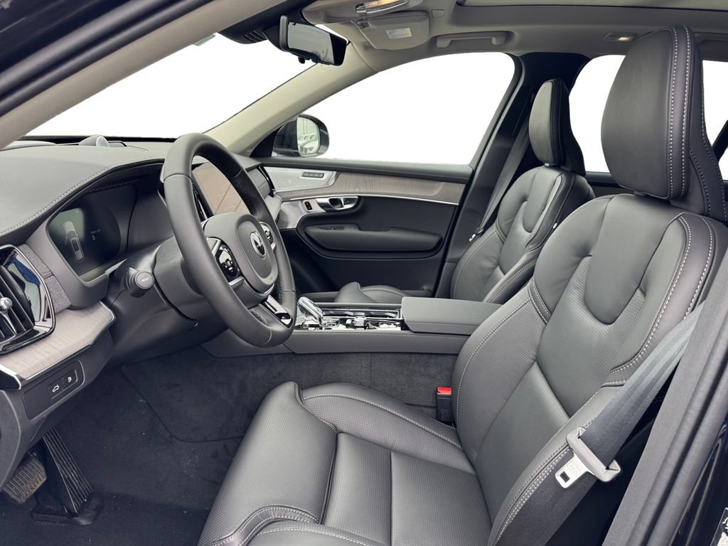 New 2026 Volvo XC90 T8 Ultra w/ Protection Package Premier AWD/4WD image 11