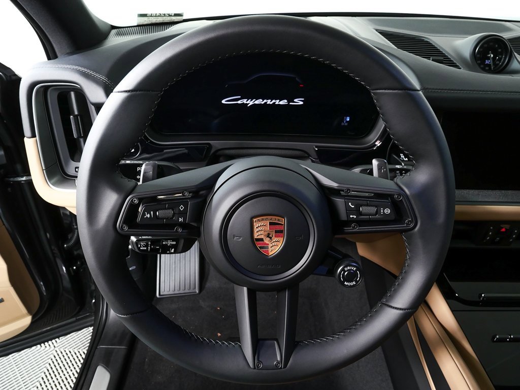 New 2026 Porsche Cayenne S image 9
