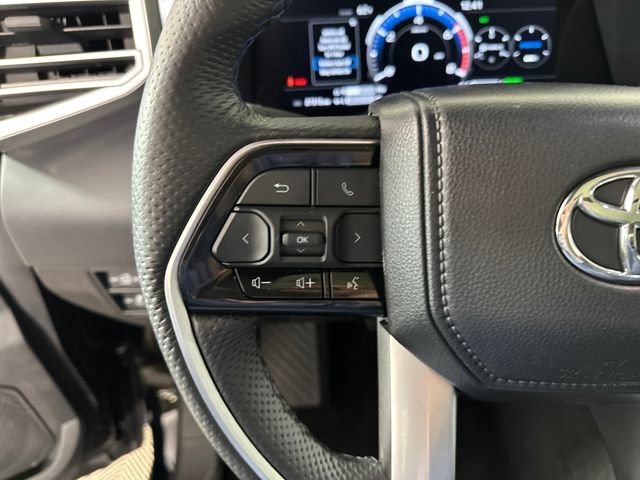 Used 2024 Toyota Tundra Platinum image 12