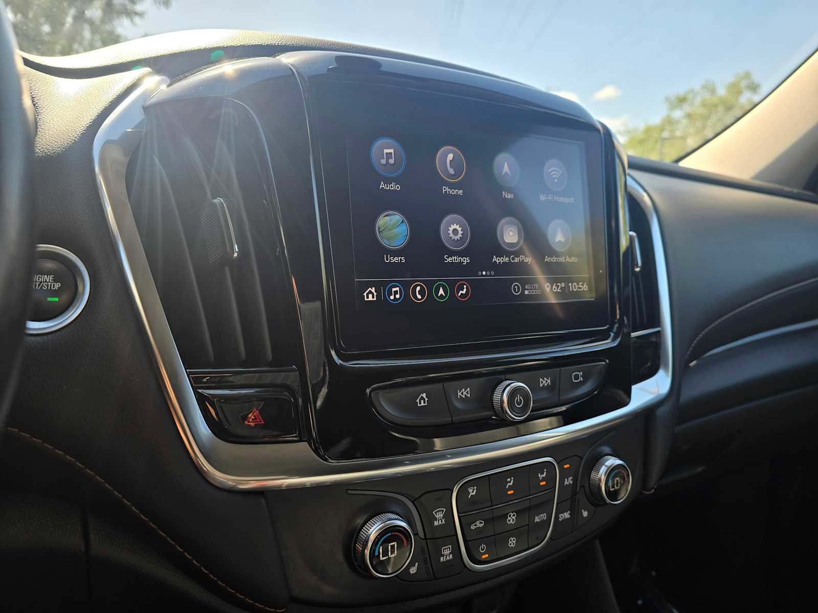 Used 2021 Chevrolet Traverse RS image 28