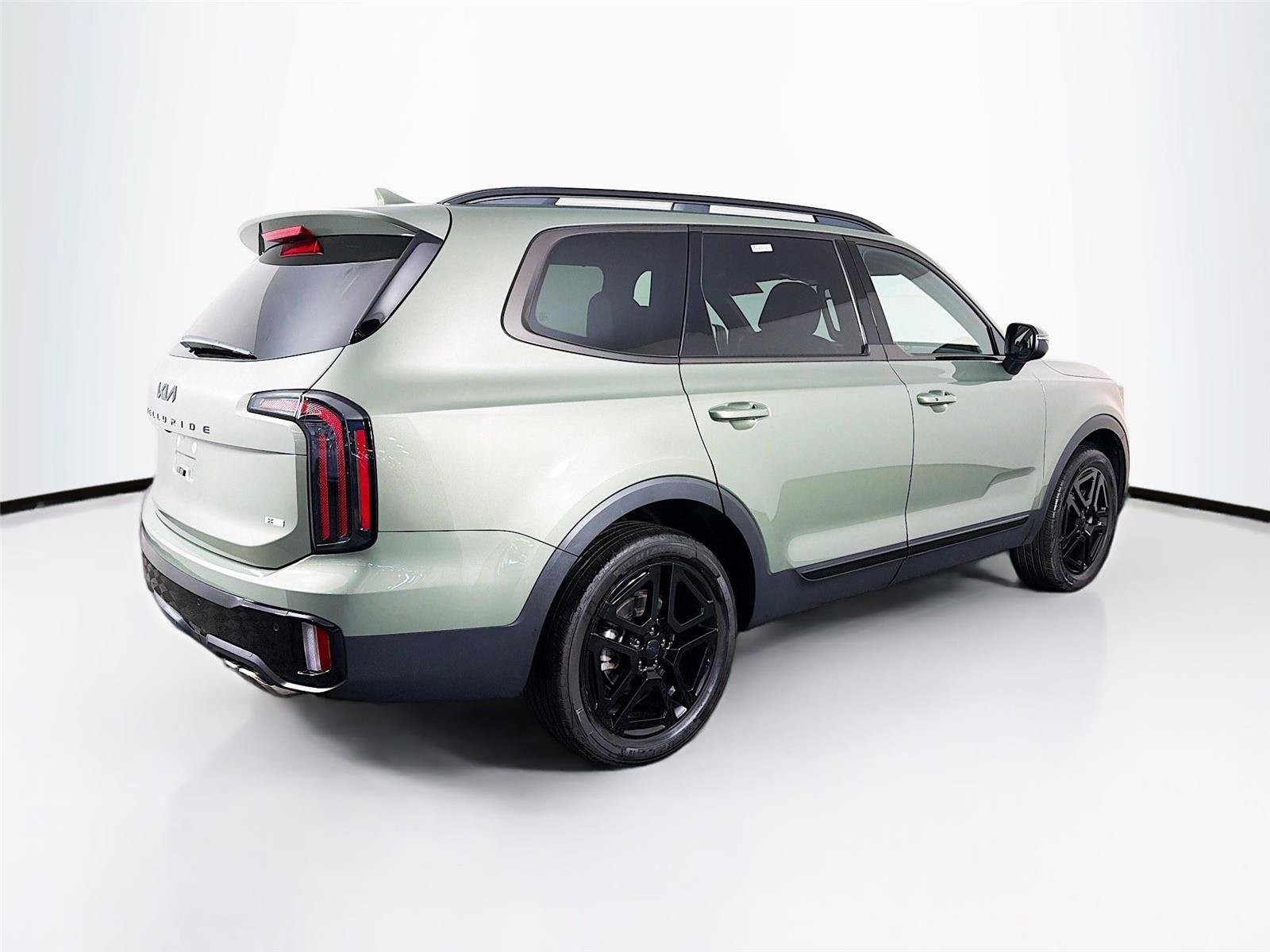 Used 2025 Kia Telluride EX X-Line AWD/4WD image 11