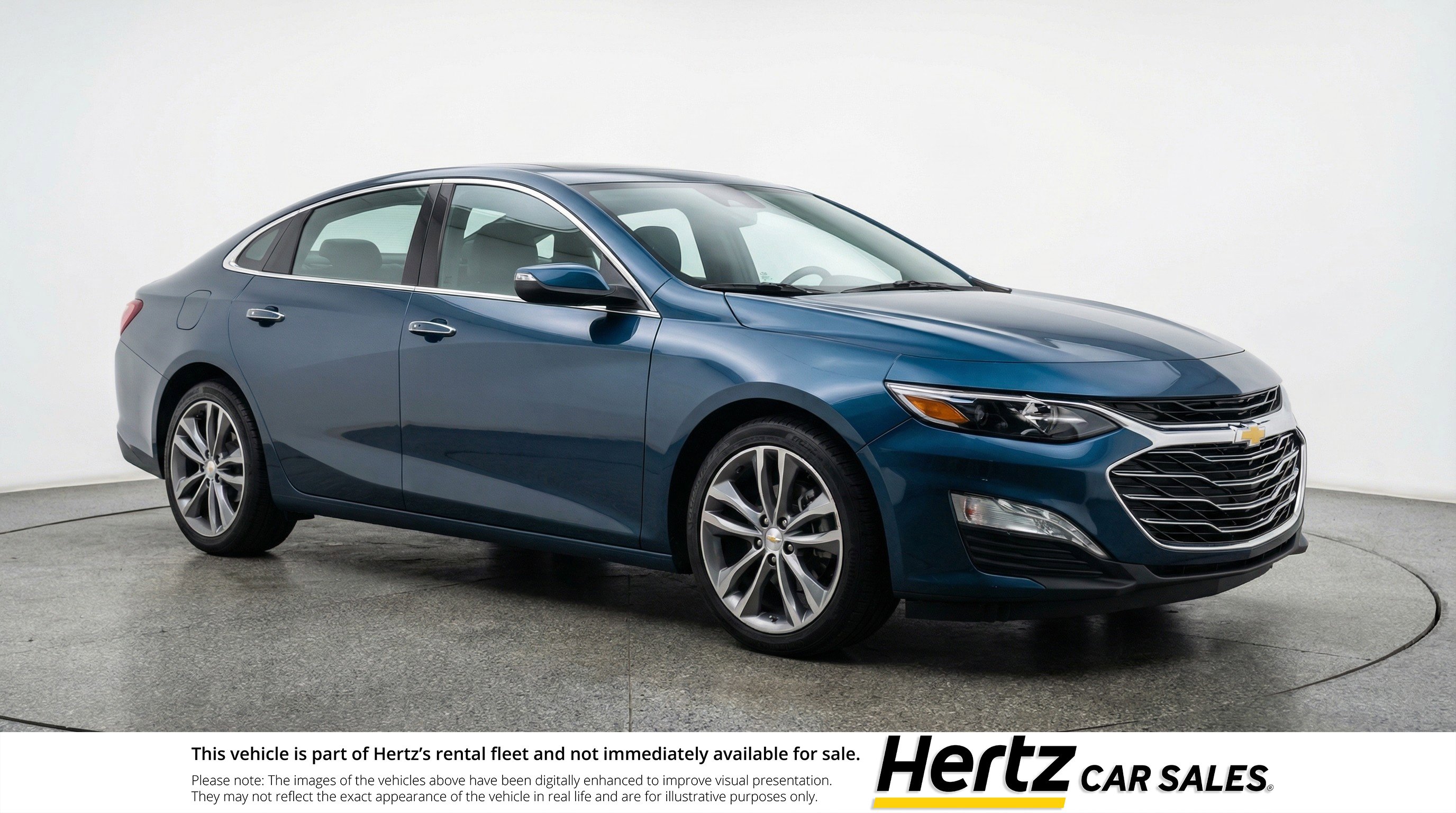 Used 2024 Chevrolet Malibu LT image 1