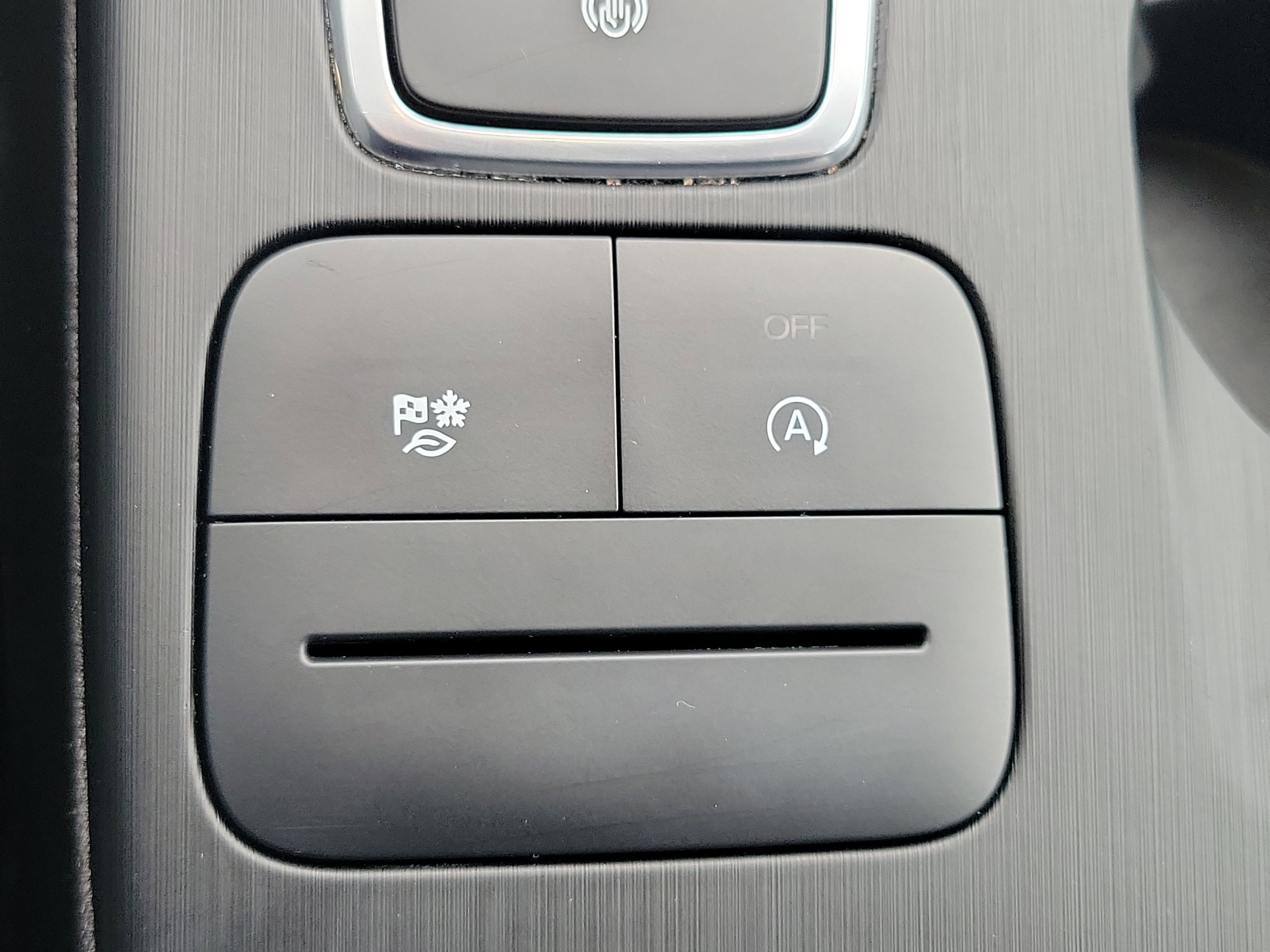 Used 2025 Ford Escape Active image 27