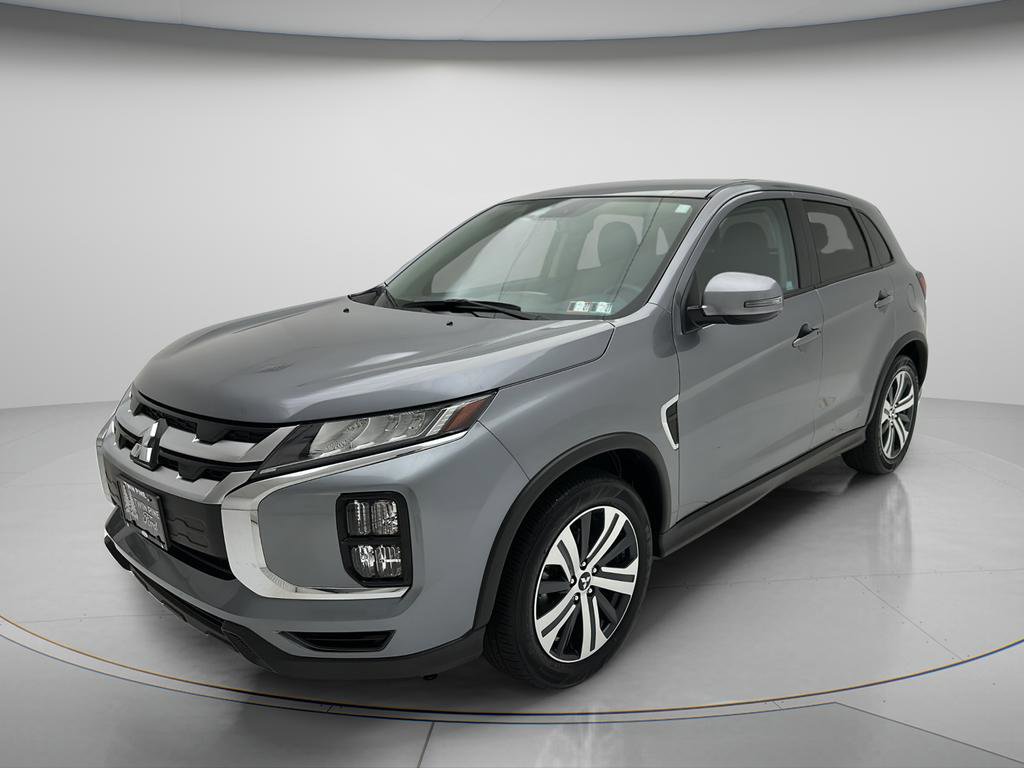 Used 2025 Mitsubishi Outlander Sport SE AWD/4WD image 3