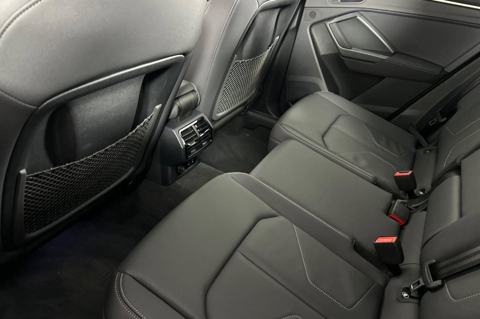 Used 2025 Audi Q3 2.0T Premium w/ Convenience Package image 11