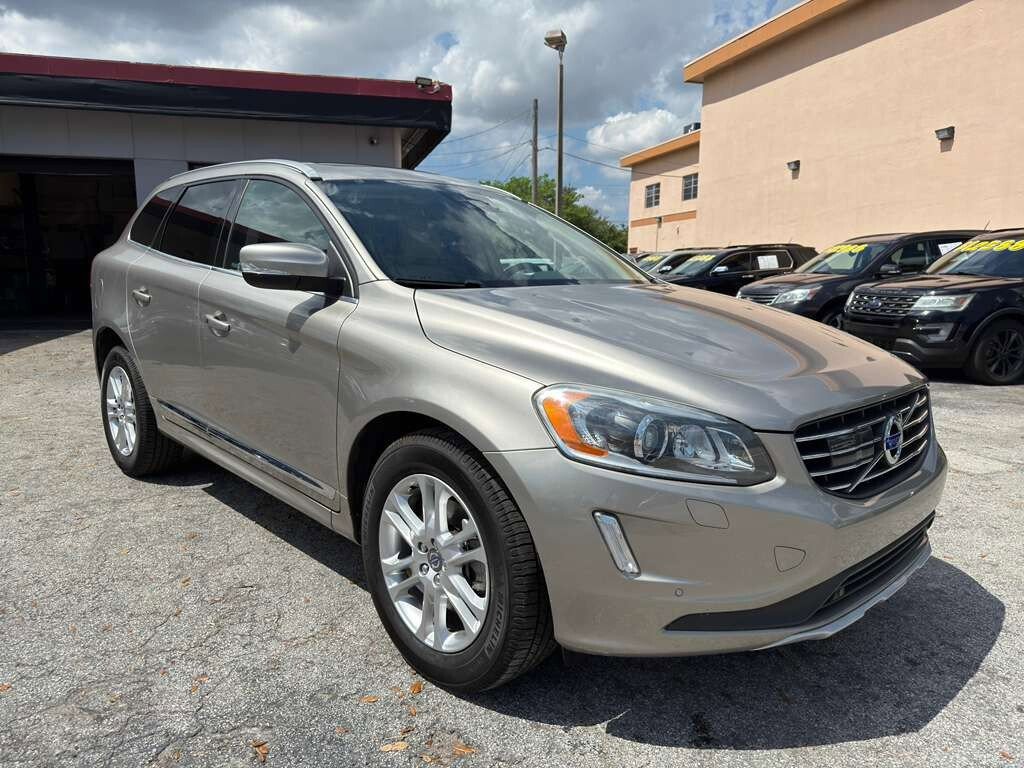 Used 2015 Volvo XC60 T5 Platinum image 7
