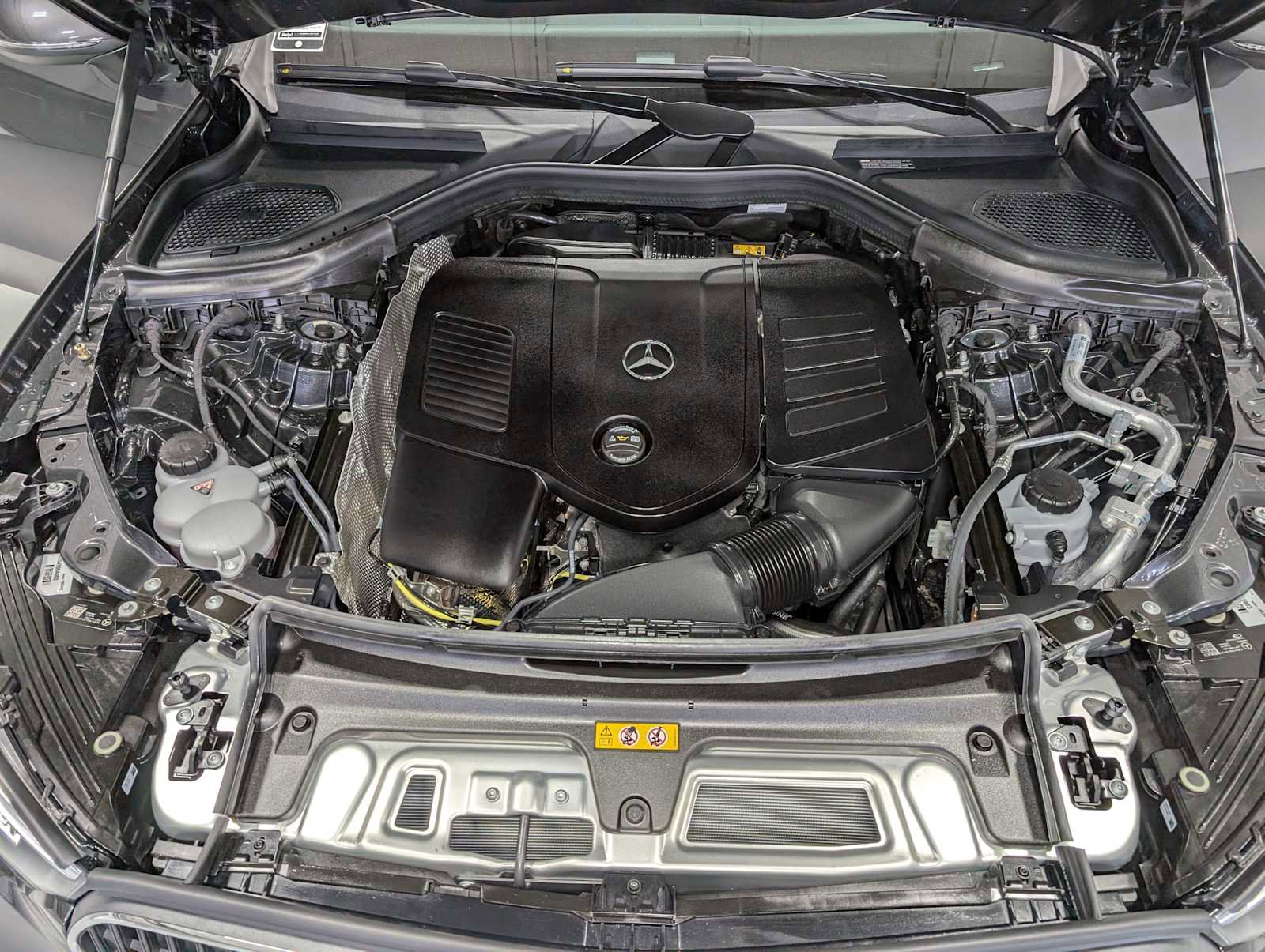 New 2026 Mercedes-Benz GLC 300 4MATIC image 12