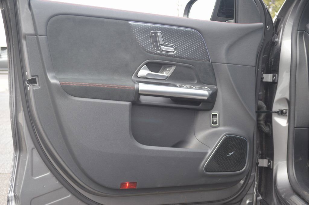 Certified 2025 Mercedes-Benz GLA 250 GLA 250 image 12